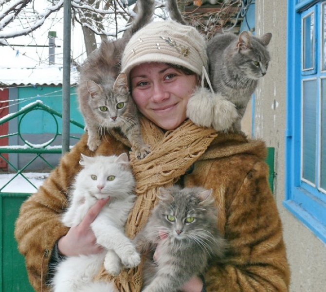 Школьница из Одесской области создала мини-приют для бездомных животных
