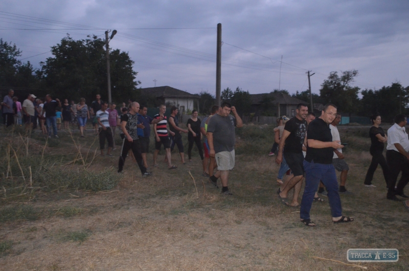 Полиция усилила охрану порядка в селе на юге Одесщины, где люди взбунтовались из-за убийства ребенка