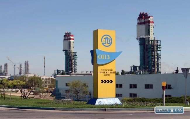 Кабмин разрешил снизить цену на Одесский припортовый завод