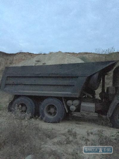 Пограничники обнаружили в Одесской области незаконную добычу песка