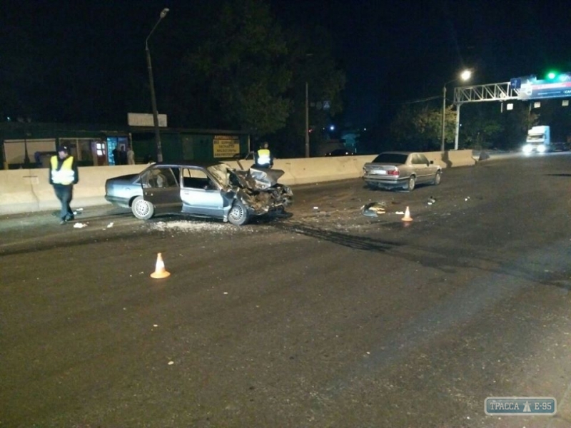 На выезде из Одессы в аварии пострадали четыре человека