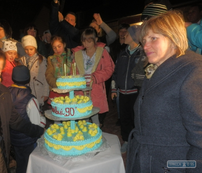 Самое молодое село Кодымского района отметило 90-летие салютом и большим тортом