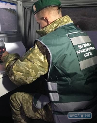 Пограничники поймали в Одесской области банду молдаван, укравших чеснок