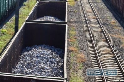 Железнодорожники отгрузили 1 тыс. 700 вагонов стройматериалов на ремонт дорог на юге Одесщины