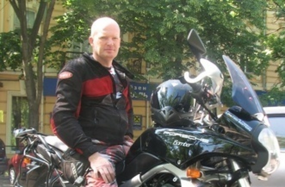 Одесский путешественник планирует объехать весь мир на мотоцикле