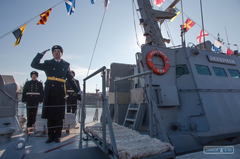 Два новых бронированных катера в Одессе торжественно включены в состав ВМС (фото)