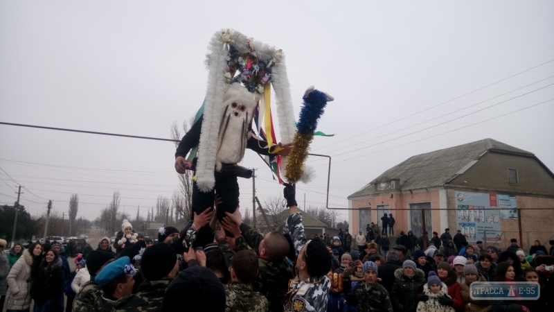Жители молдавского села на юге Одесщины отметили Рождество уникальным обрядом