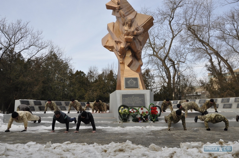 Военнослужащие Болграда присоединились к популярному флешмобу