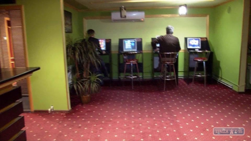 В Одессе за сутки накрыли 11 подпольных казино (фото)