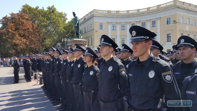 В Одессе стартует новый набор в полицию. Количество патрульных в городе должно удвоиться