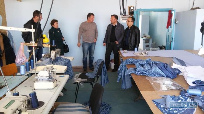 Переселенец из Донецка открыл швейный цех в Одесской области (фото)