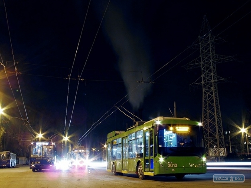Городской транспорт в Одессе на Пасху будет работать всю ночь