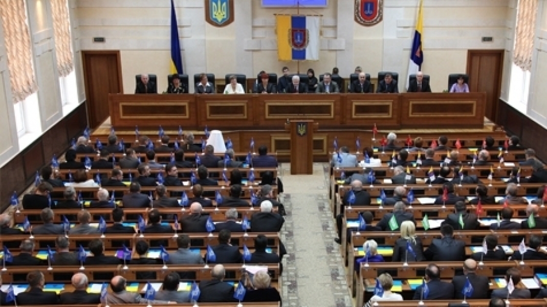 Депутаты Одесского облсовета попросили Кабмин не объединять одесские вузы без их ведома
