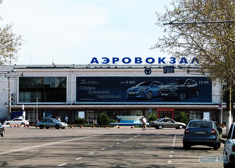 Реконструкция взлетно-посадочной полосы в Одесском аэропорту может начаться уже в этом году