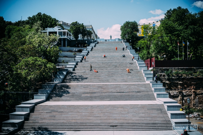 Потемкинская лестница в Одессе почти готова к открытию (фоторепортаж)