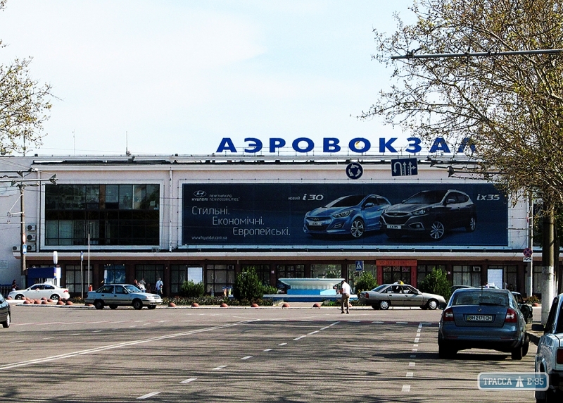 Руководство Одесского аэропорта подозревают в махинациях на 2 млн грн