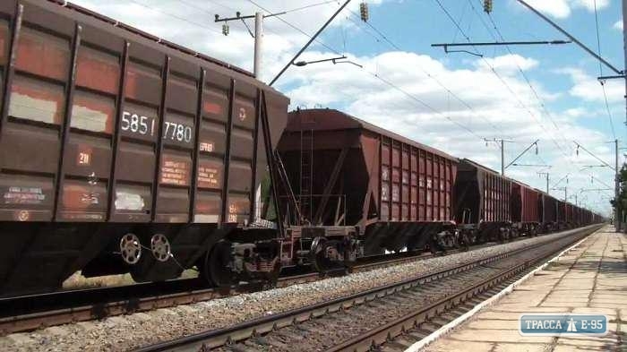 Железнодорожники завершают реконструкцию пути на участке Рауховка – Сербка под Одессой