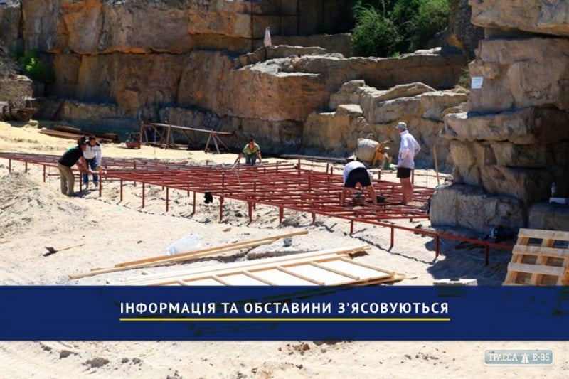 Чиновники выясняют законность проведения строительства на пляже возле особняка олигарха в Одессе