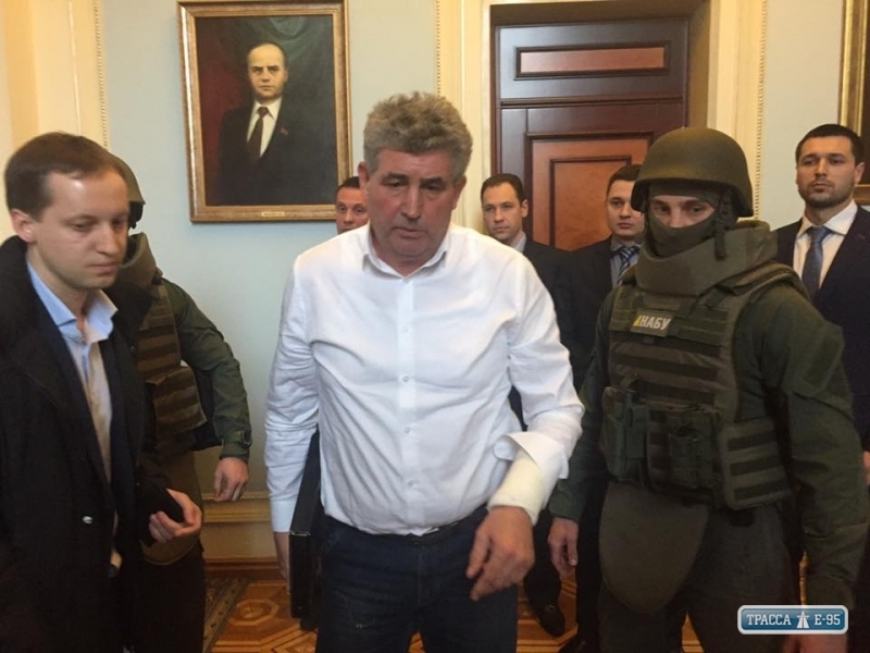 Суд продлил арест одесского судьи-стрелка на два месяца