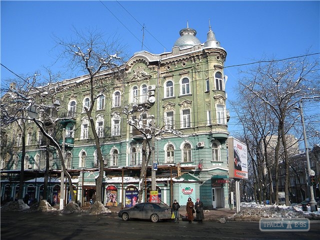 На Преображенской отремонтируют фасады и снимут с домов кабели и кондиционеры