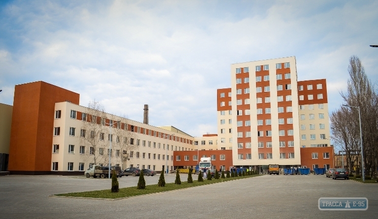 За право ремонтировать новое здание мэрии Одессы борются три фирмы