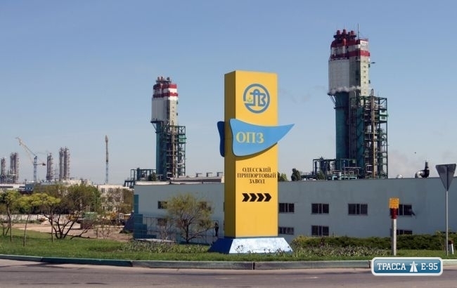 Одесский припортовый завод останавливает агрегаты по производству аммиака и карбамида