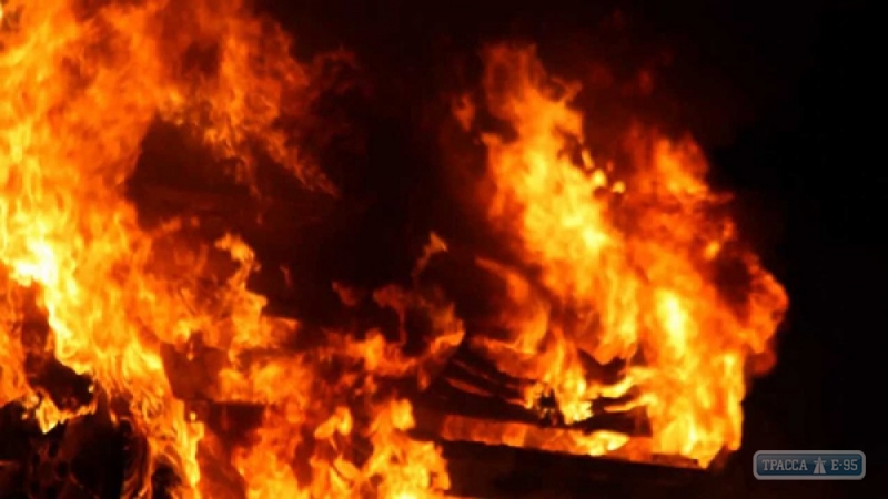 Продуктовый магазин сгорел ночью на севере Одесской области