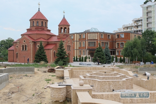 Армянская диаспора хочет создать Ереванский сквер в одесской Аркадии (фото)
