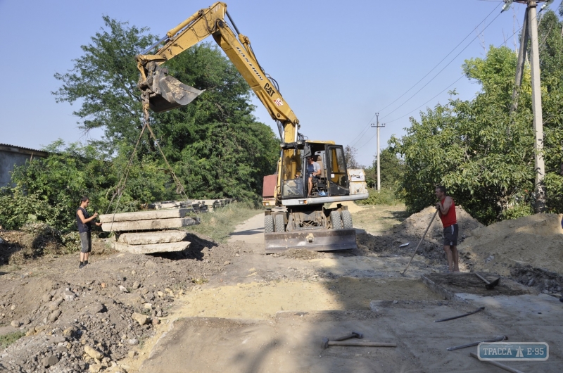 Болградские депутаты, впервые получившие средства на округа, решили отремонтировать дорогу