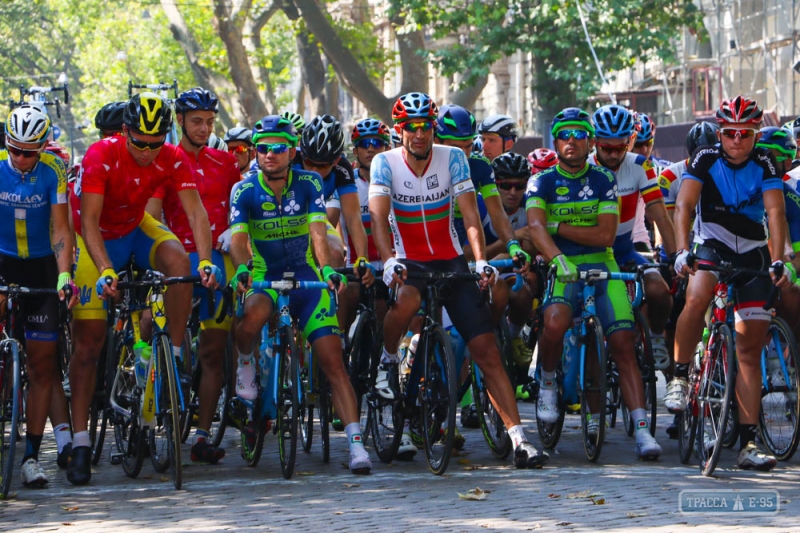 Спортсмены из шести стран мира приняли участие в международных велогонках в Одессе (фото)