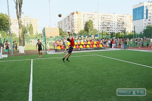 Самый большой в Одессе пришкольный спортивный комплекс открылся на поселке Котовского
