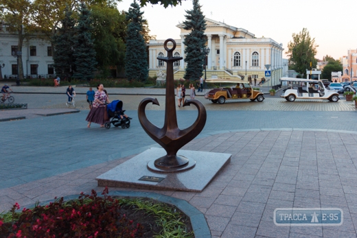 Туристический символ Одессы якорь-сердце установят в четырех городах Европы