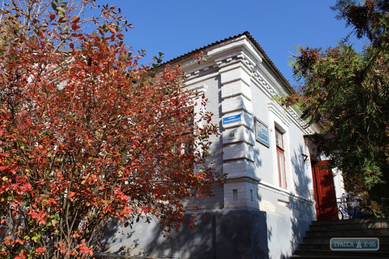 Ремонт крыши музея стартовал в Ананьеве