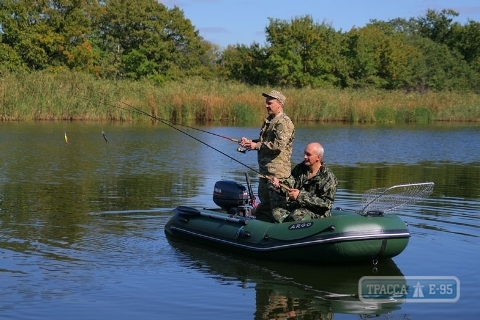 Правительство вернуло Одесской ОГА право выдавать разрешения на вылов рыбы