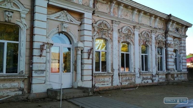 Болградский райсовет просит руководство области отремонтировать особняк-памятник архитектуры