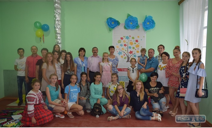 Волонтеры из США помогли Савранскому району собрать средства на молодежный центр в селе