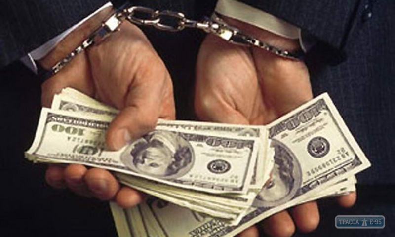 Прокурор из Одесской области попался на взятке в 500 долларов США