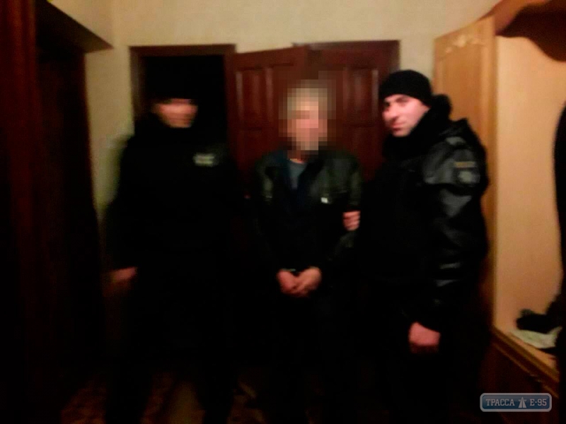 Полиция освободила двух заложниц в Белгороде-Днестровском (фото)
