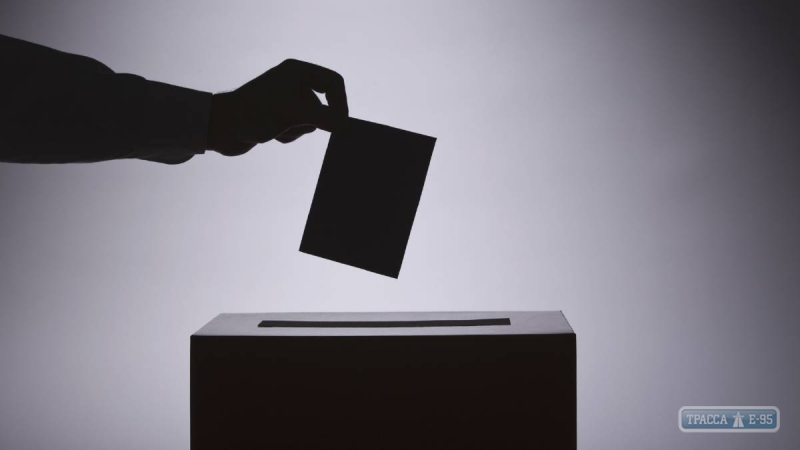В Мологской громаде фиксируется массовый подкуп избирателей
