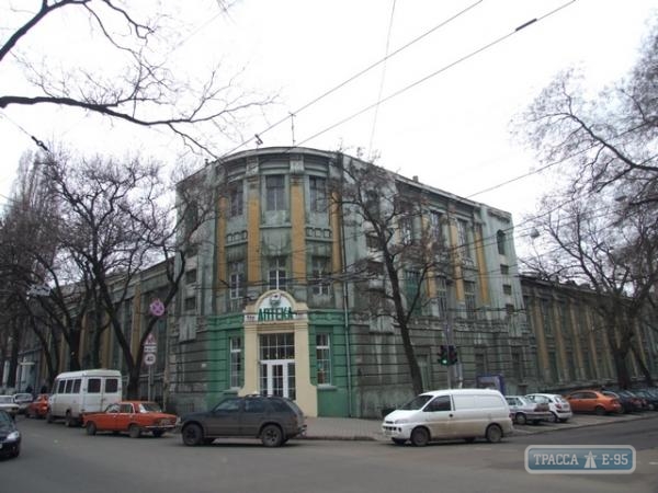В центре Одессы сносят целый квартал