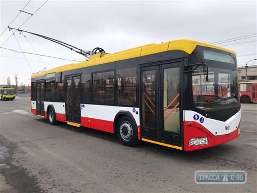 Одесса получила второй современный троллейбус производства Беларуси
