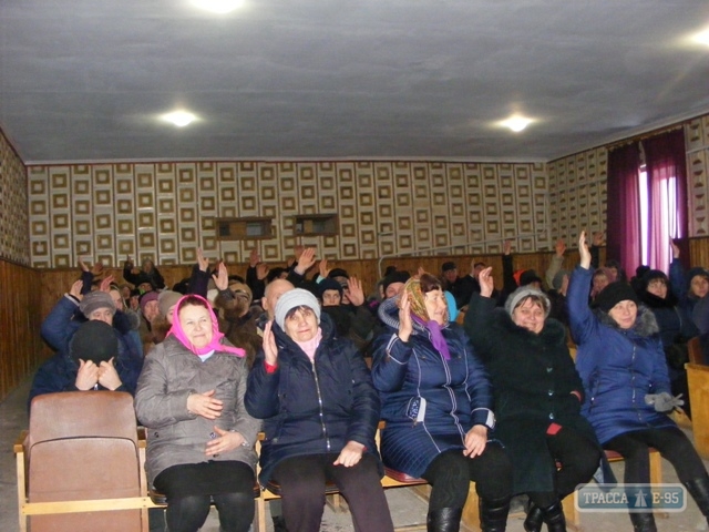 Жители сельсоветов Захаровского района обсуждают предложение объединяться в одну громаду