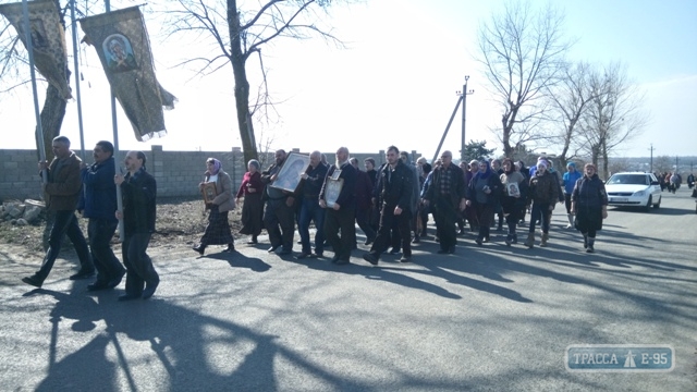Православные жители юга Одесской области совершают большой Крестный ход