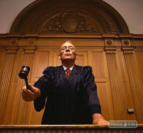 Высший совет правосудия выписал двух судей в помощь Приморскому суду Одессы