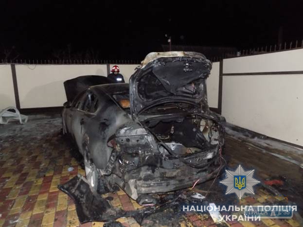 Полиция открыла уголовное дело по факту поджога автомобиля депутата в Черноморске