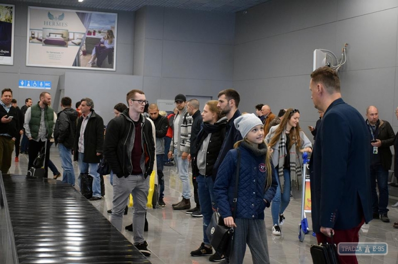 Информация о минировании Одесского аэропорта оказалась ложной