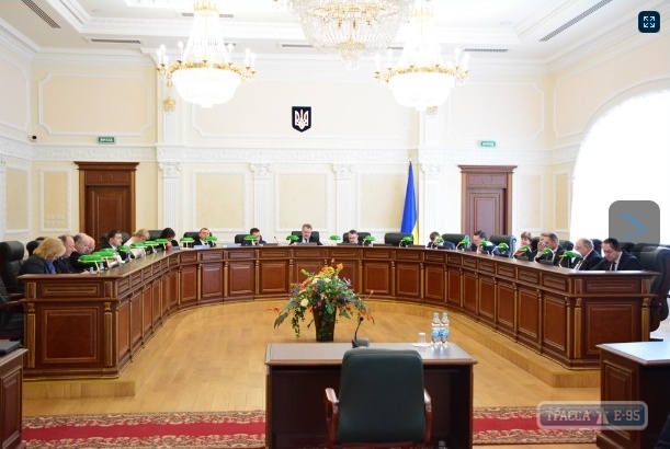 Высший совет правосудия освободил от должности трех одесских судей