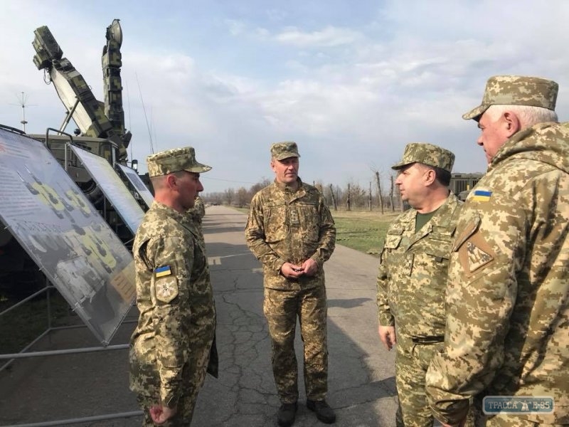 Министр обороны прибыл в Одессу