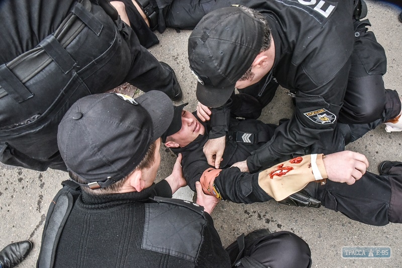 Одесские полицейские отрабатывали навыки оказания первой помощи