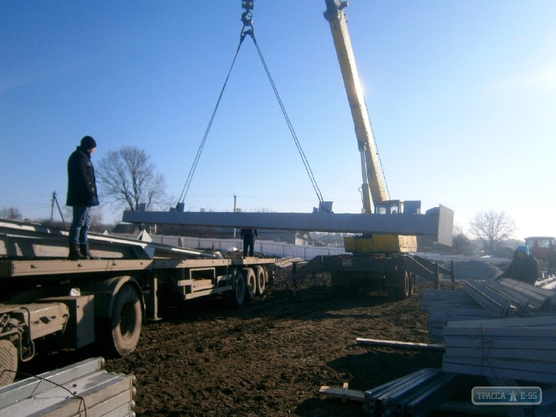 Подрядчики возобновили работы по строительству спортивного комплекса в Балте на Одесщине